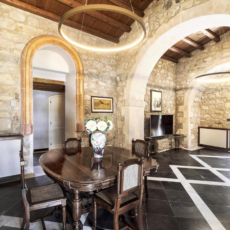 Gorgeous Home In Ragusa - Casa Vacanze con 3 Camere da Letto - 2