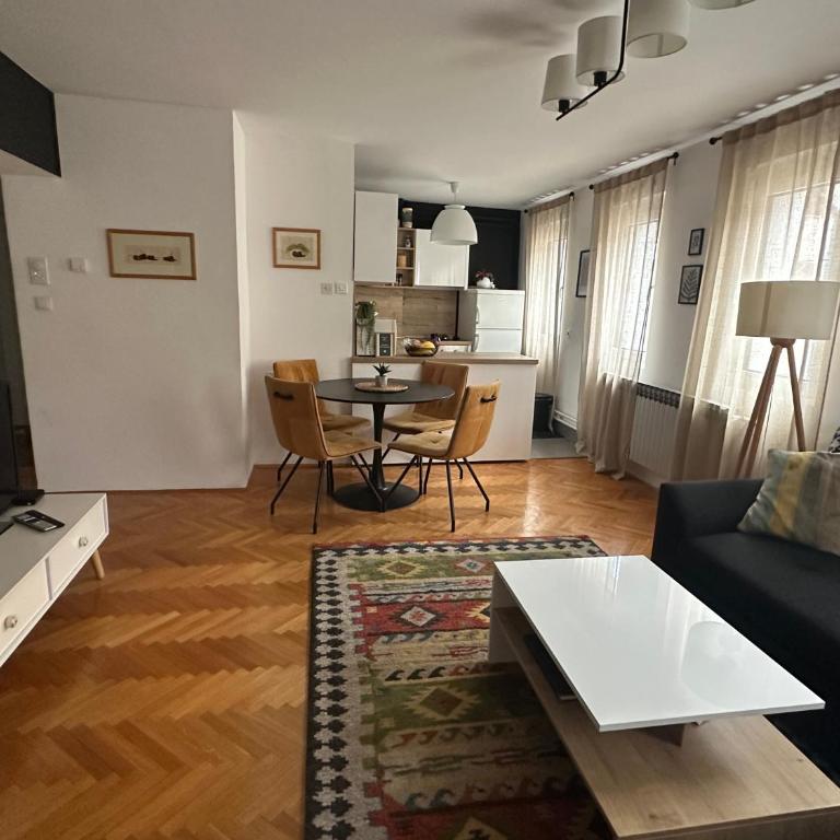 Layla's Home Free Parking - Apartman sa 2 Spavaće Sobe - 7