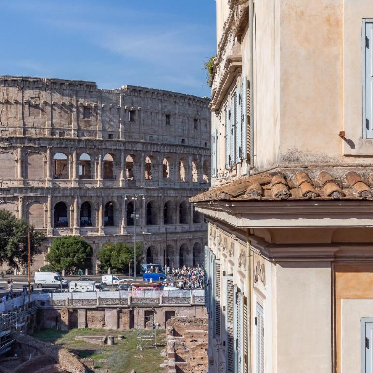 iFlat New AmoR Colosseum Suites - Appartamento con 3 Camere da Letto - 1