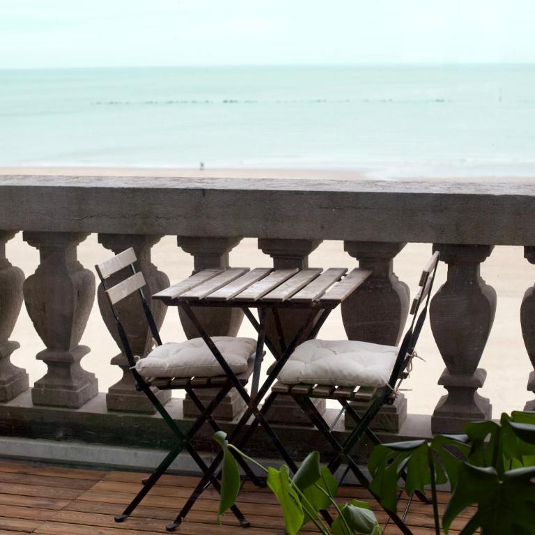 La vigie Malouine - Front de mer - 3 appartements - Two-Bedroom Apartment with Balcony and Sea View - 10