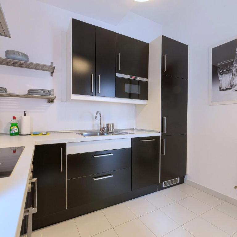 San Anton Old Town by Next Stop Bilbao - Two-Bedroom Apartment - 10