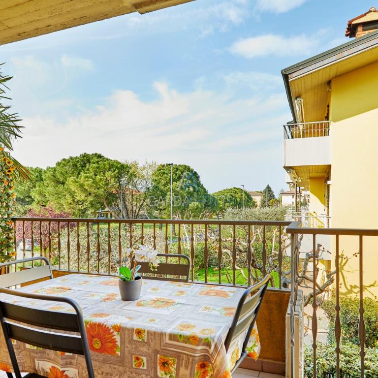 Los Angeles Apt - Terrazza e relax a 250m dal Lago - Appartamento con 2 Camere da Letto - 9