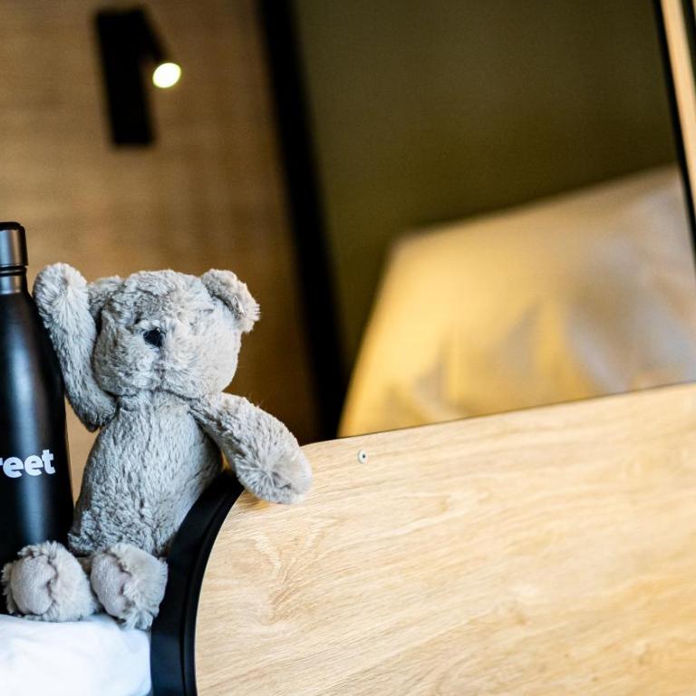 greet Hotel Reims Tinqueux - Chambre Familiale POP - 12