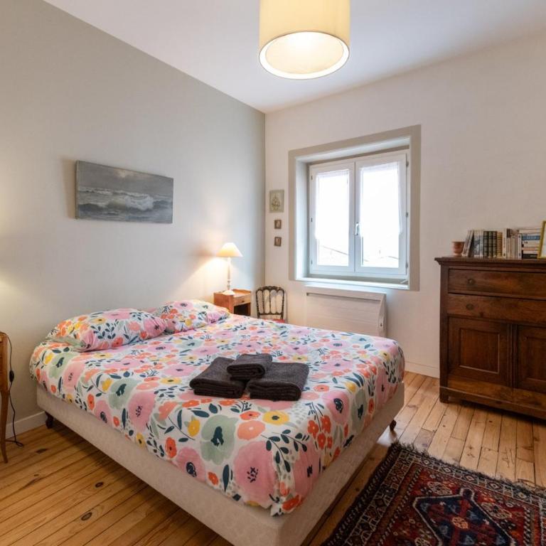 Clos Saint Benoît - One-Bedroom Apartment with City View - 19