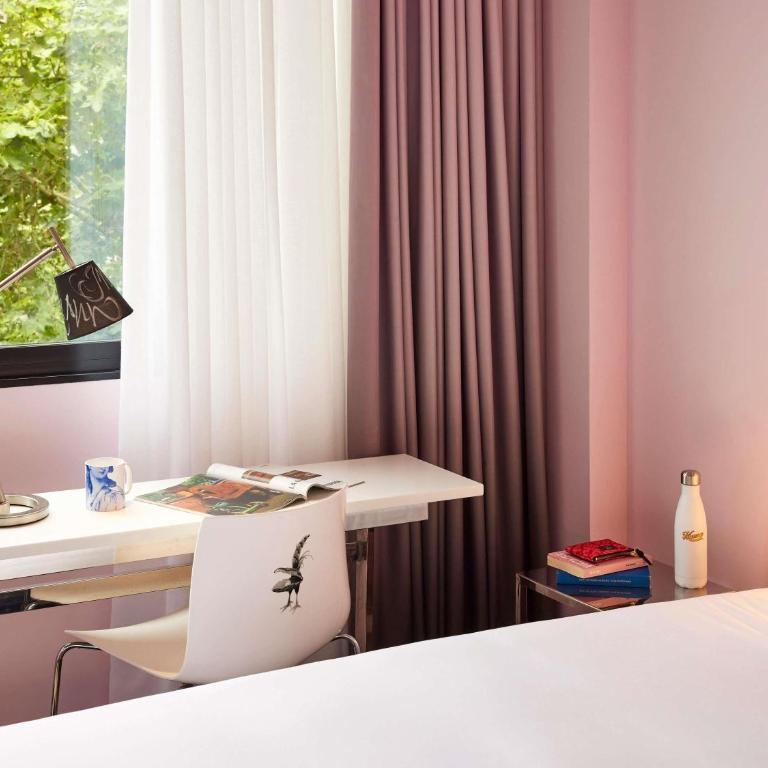 Mama Shelter Bordeaux Centre - Grande Chambre Double Mama - Accessible aux Personnes à Mobilité Réduite - 1