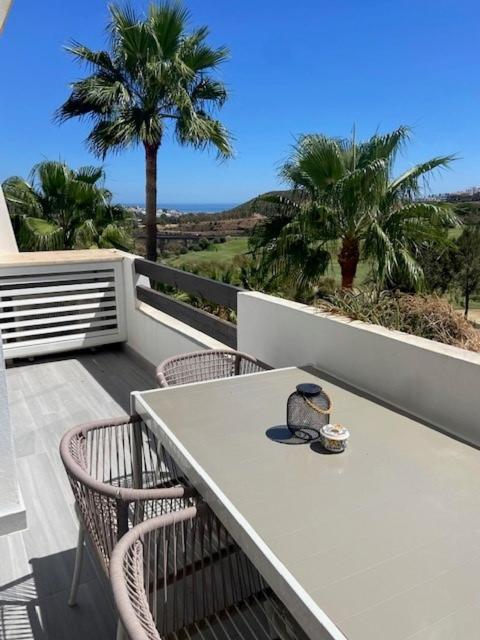 Calanova Grand Golf 2 Bed Apartment - golf course views - Apartamento de 2 dormitorios - 9