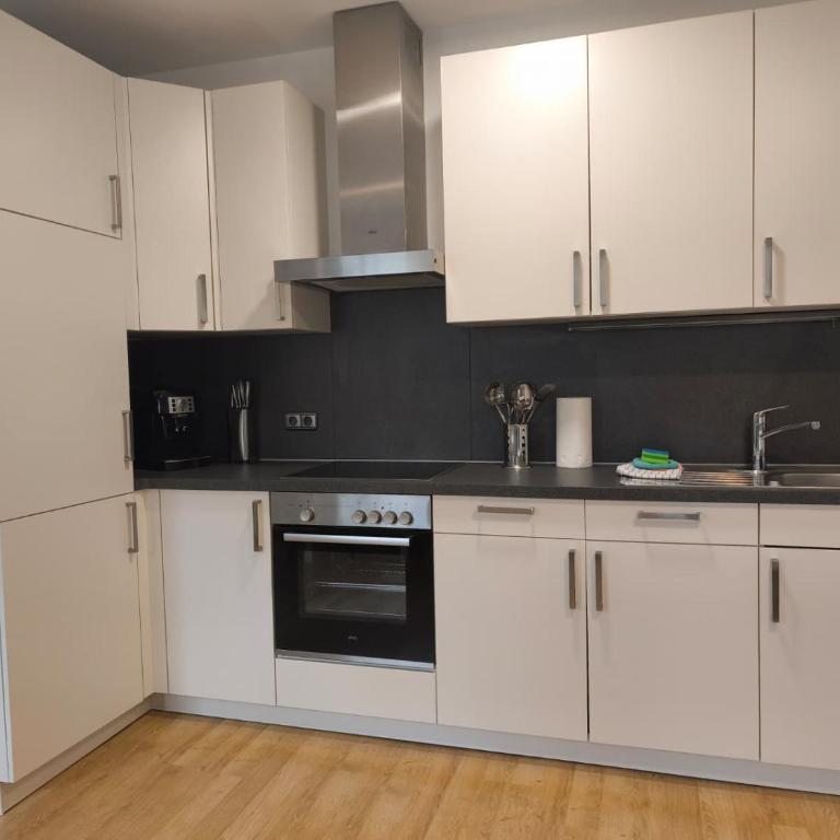 Modernes Apartment in der Innenstadt - Studio 11 with double bed - 4