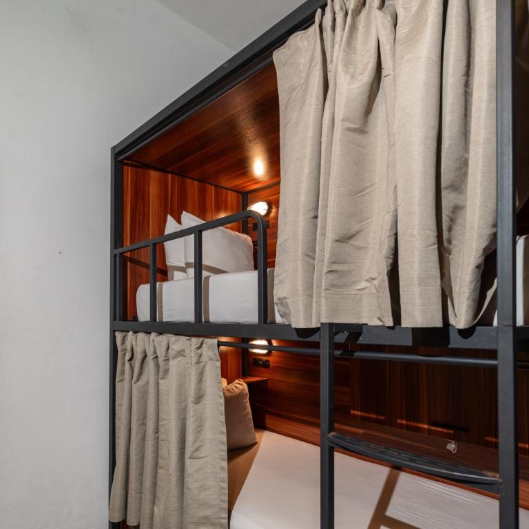 Nílu Isla Mujeres by Selina - 12 Bed Mixed Community Dorm - 4