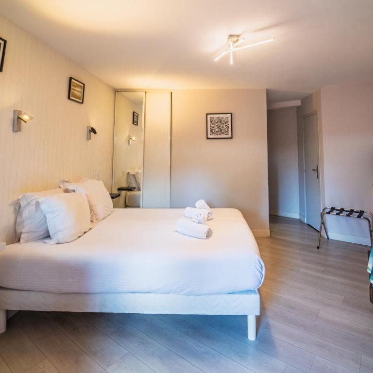 Hotel La Diligence - Chambre Double Supérieure - 10