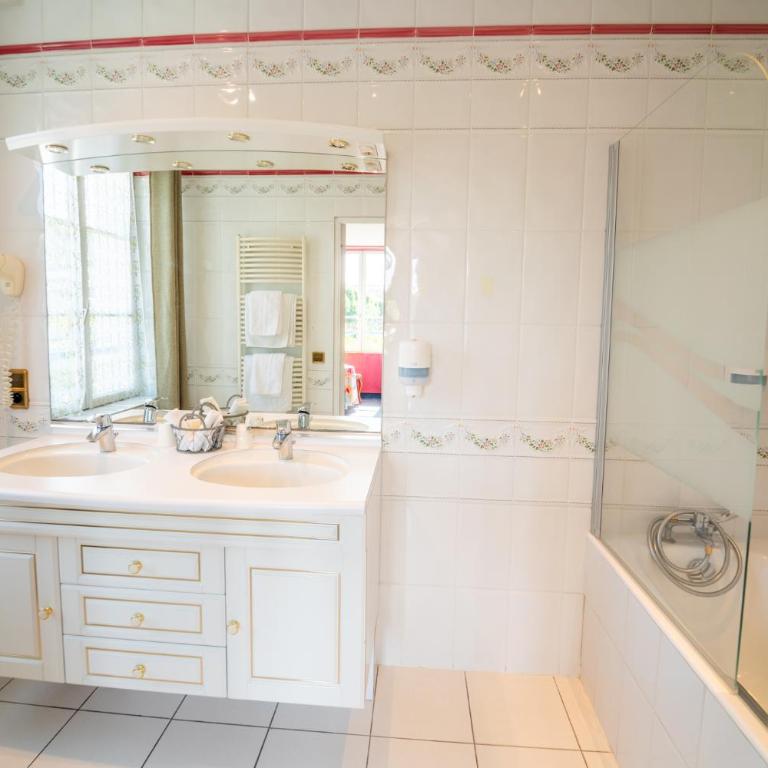 Hotel La Diligence - Chambre Double Deluxe - 14