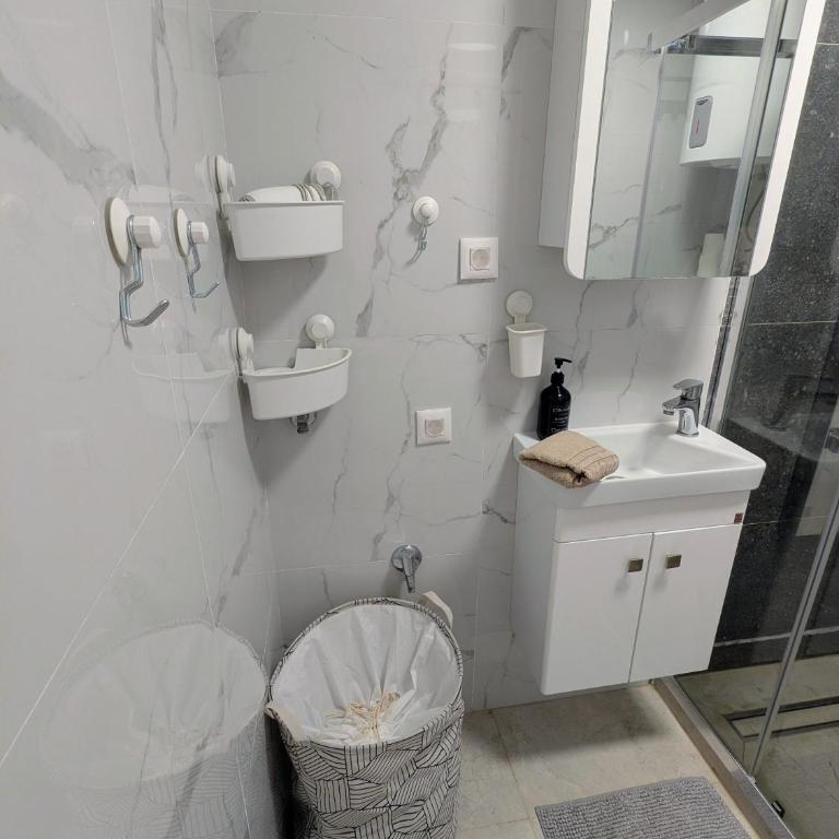 Kopaonička priča - One-Bedroom Apartment - 38