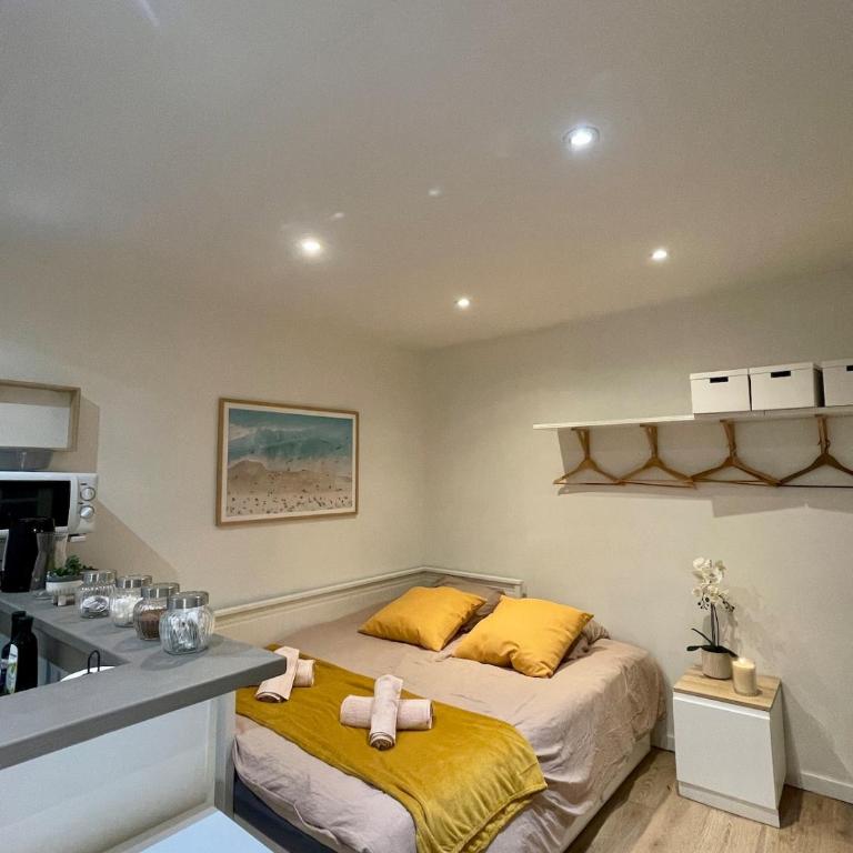 L'Evasion - Place Nationale - Netflix - Appartement 1 Chambre - 11