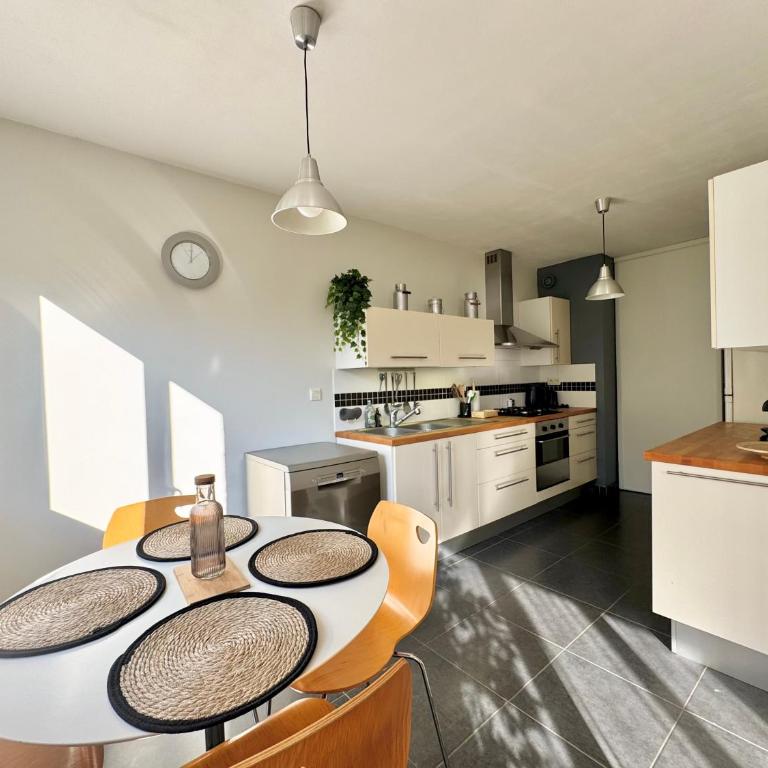 Chez Marc, avec vue verdoyante et parking privé - Apartment mit 2 Schlafzimmern - 5