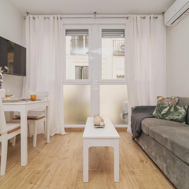 Pequeño edén en Malasaña - One-bedroom Loft Apartment - 15
