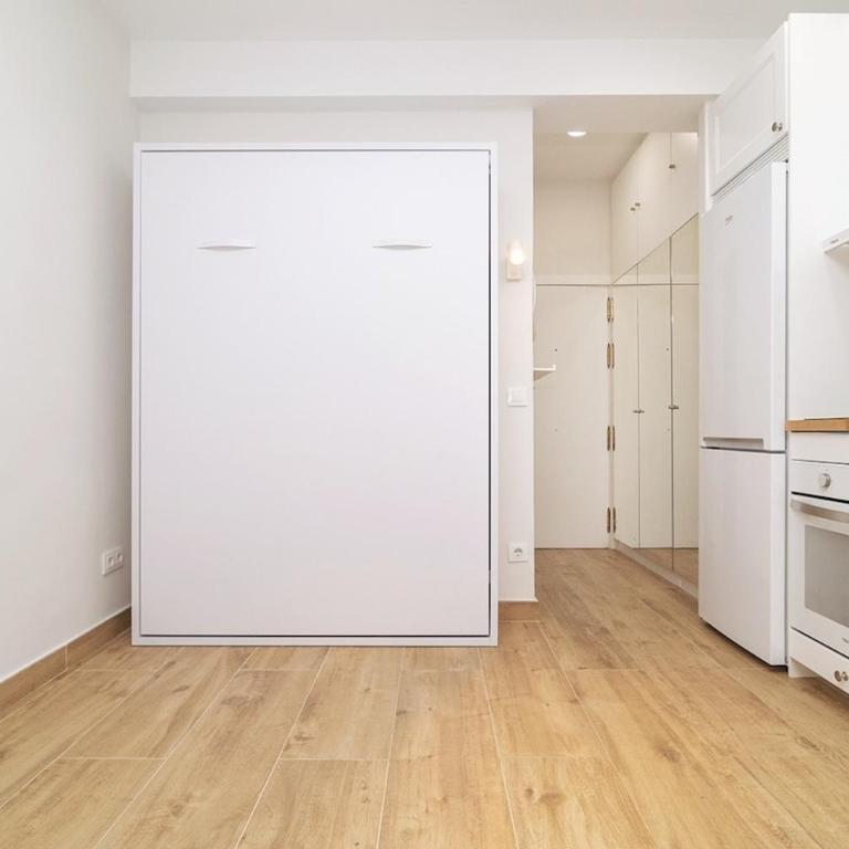 Pequeño edén en Malasaña - One-bedroom Loft Apartment - 22