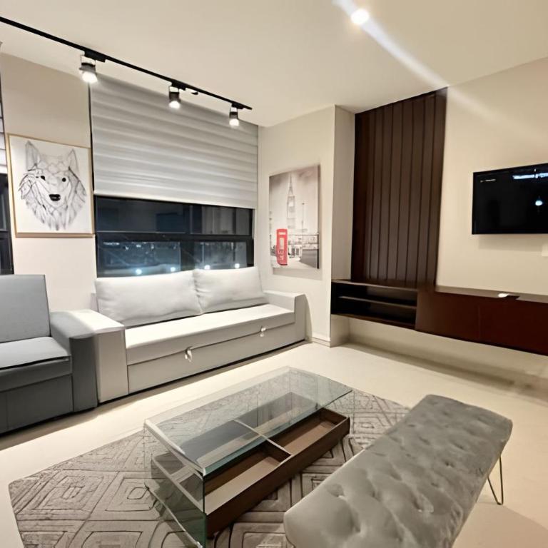 Sophisticated APT/Parking/Co-Work/Gym/BBQ/WiFi/MTY - Apartment - 1