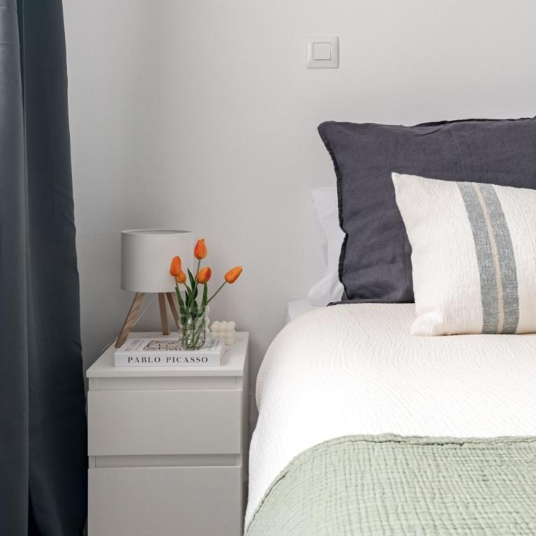 Sweet Home Madrid - One-bedroom Loft Apartment - 3