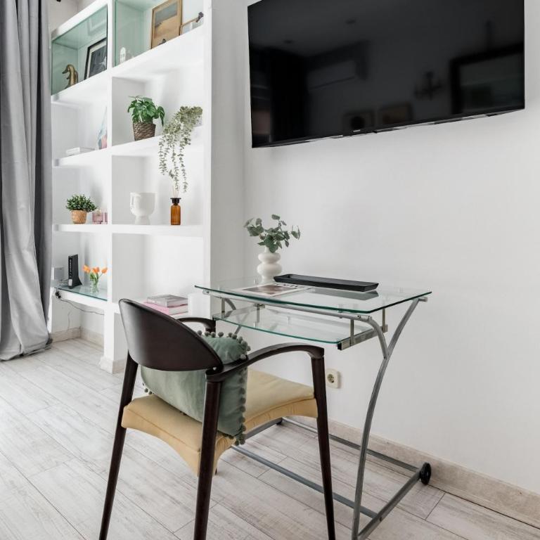 Urban Soft Ballesta - One-bedroom Loft Apartment - 9