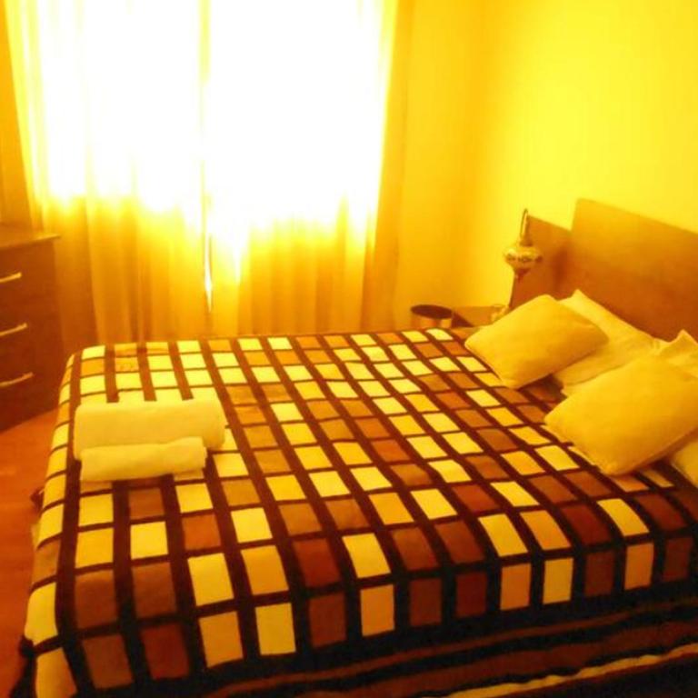 casa alameda Miraflores - Two-Bedroom House - 2