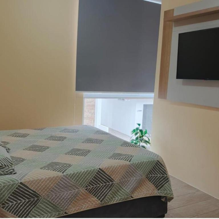 Casa con vista al mar y piscina en Manta - Three-Bedroom House - 9
