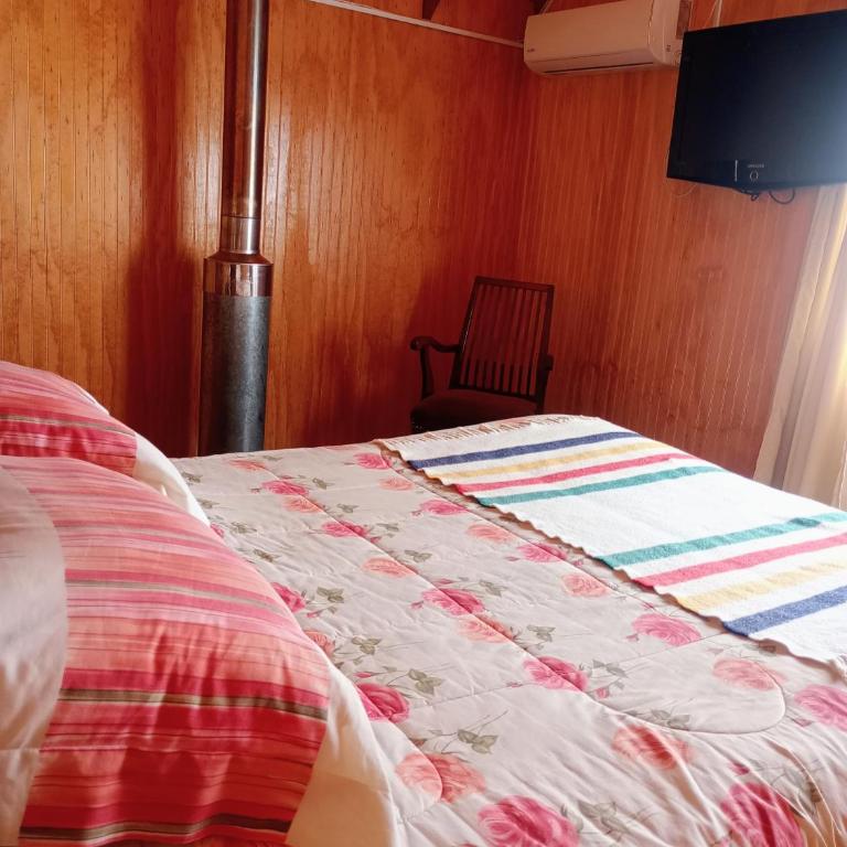 Hostal Villa Portales - Double or Twin Room with Bathroom - 1