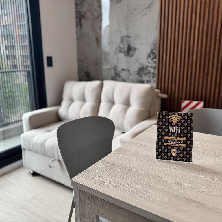 1-bedroom apartment + breakfast, steps from Paseo - Apartment - 10