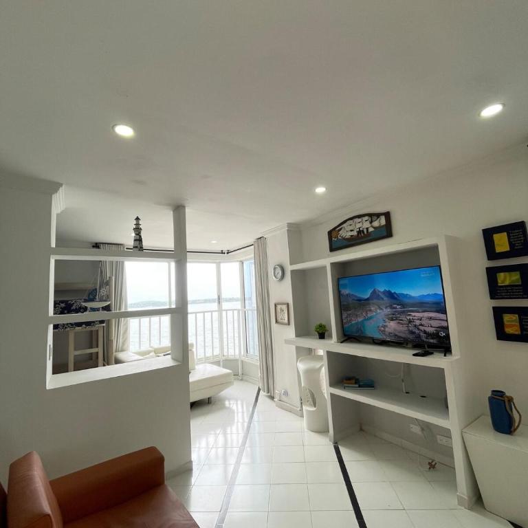 Playa Mar Apt with pool, views and beach access - Two-Bedroom Apartment - 1