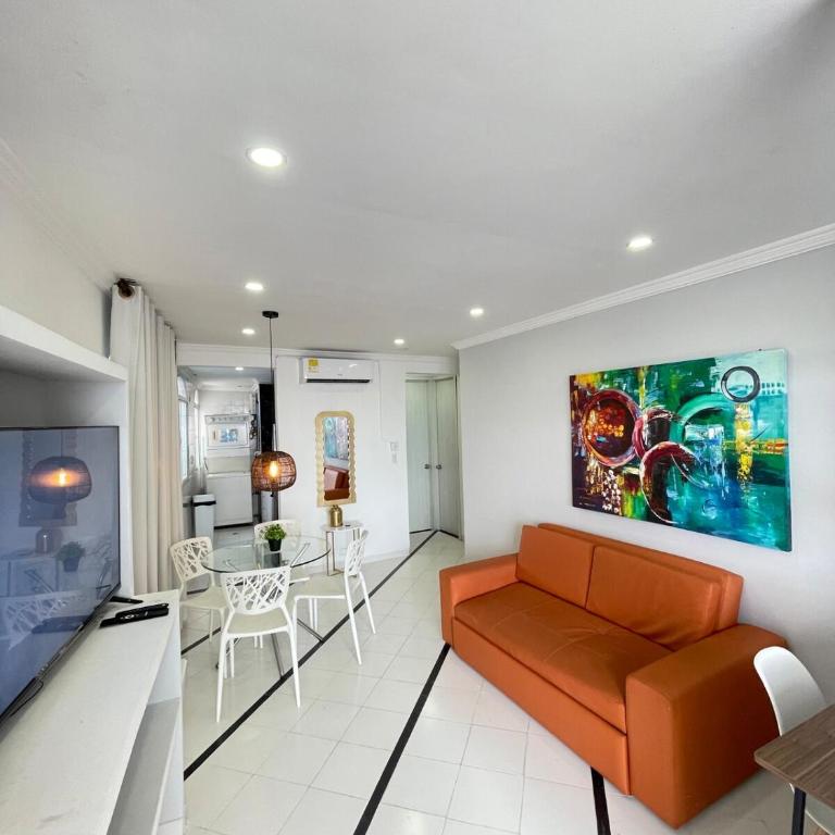 Playa Mar Apt with pool, views and beach access - Two-Bedroom Apartment - 62