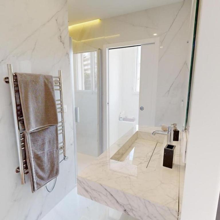 Cannes Croisette 2 suites - à côté du Martinez - Appartement 2 Chambres - 5