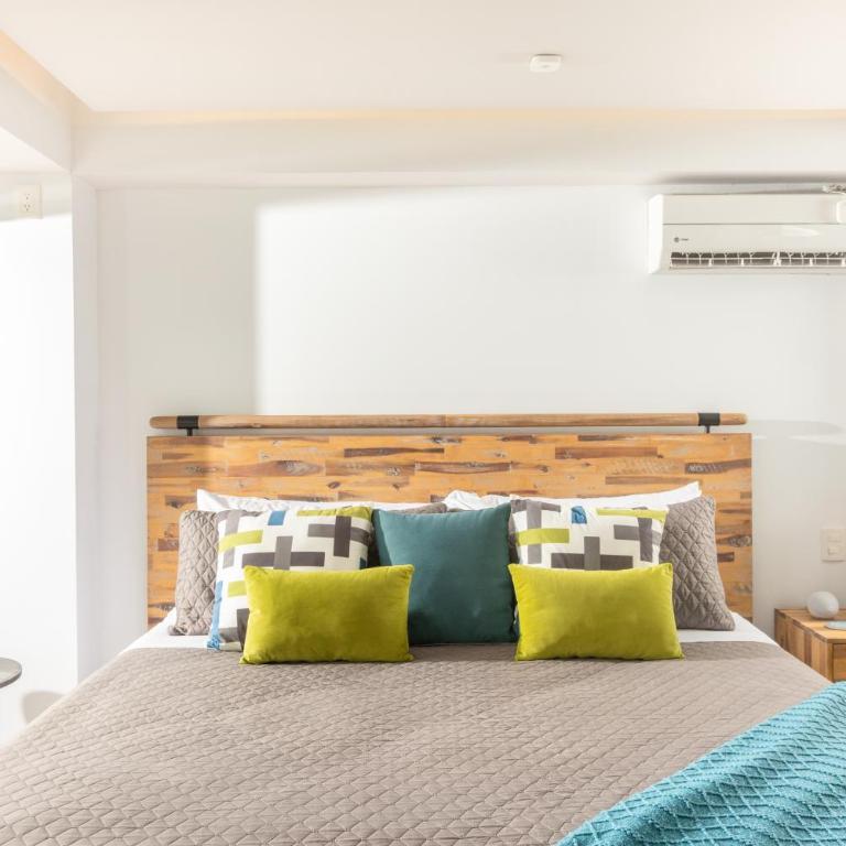 Luxury 2-Bedroom Beachfront Oasis – Two Balconies to Soak in the Views - Two-Bedroom Apartment - 16