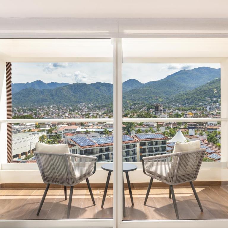 Luxury 2-Bedroom Beachfront Oasis – Two Balconies to Soak in the Views - Two-Bedroom Apartment - 24