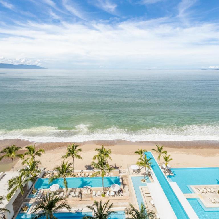 Luxury 2-Bedroom Beachfront Oasis – Two Balconies to Soak in the Views - Two-Bedroom Apartment - 3