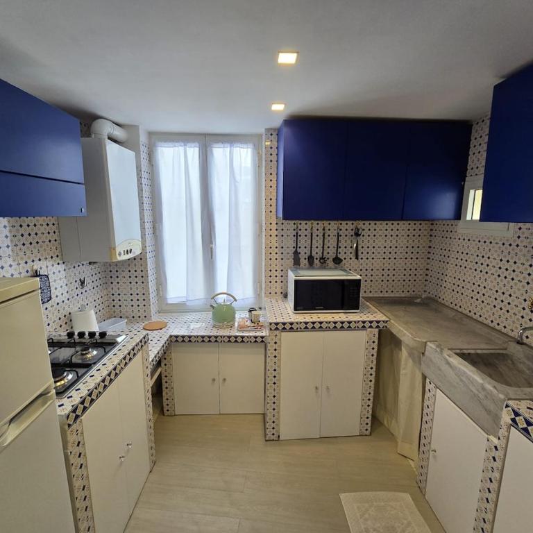 CASA BOSSA - Centro storico a 1 minuto dal mare - Two-Bedroom Apartment - 2