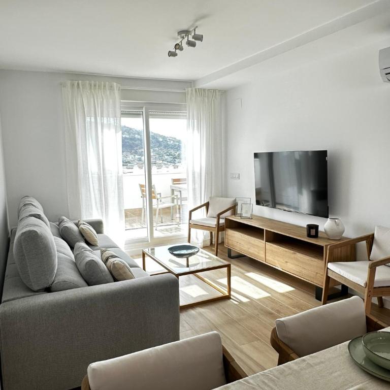 Tres de Zahara - Apartamento de 3 dormitorios con vistas al mar - 10