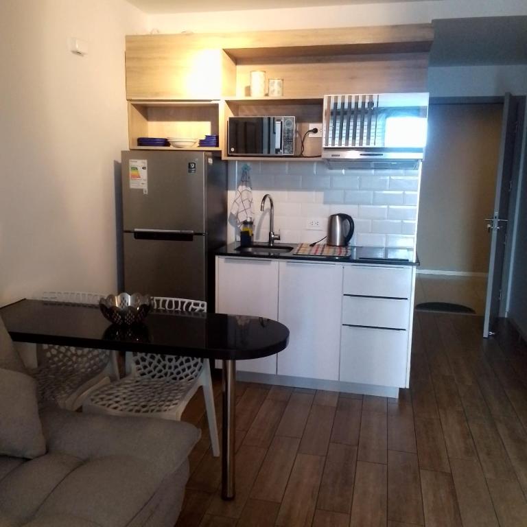 Elegante Monoambiente en Equipetrol - One-Bedroom Apartment - 1