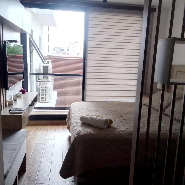 Elegante Monoambiente en Equipetrol - One-Bedroom Apartment - 2