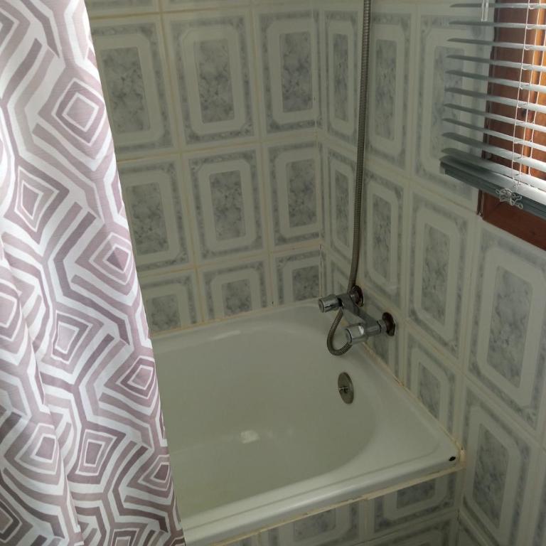 Cabaña en el campo - Casa de 2 dormitorios - 4