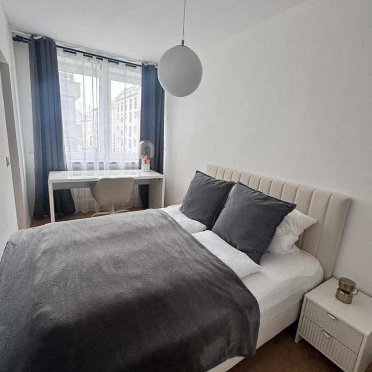 Modern City Apartment 1 - One-Bedroom Apartment - 15