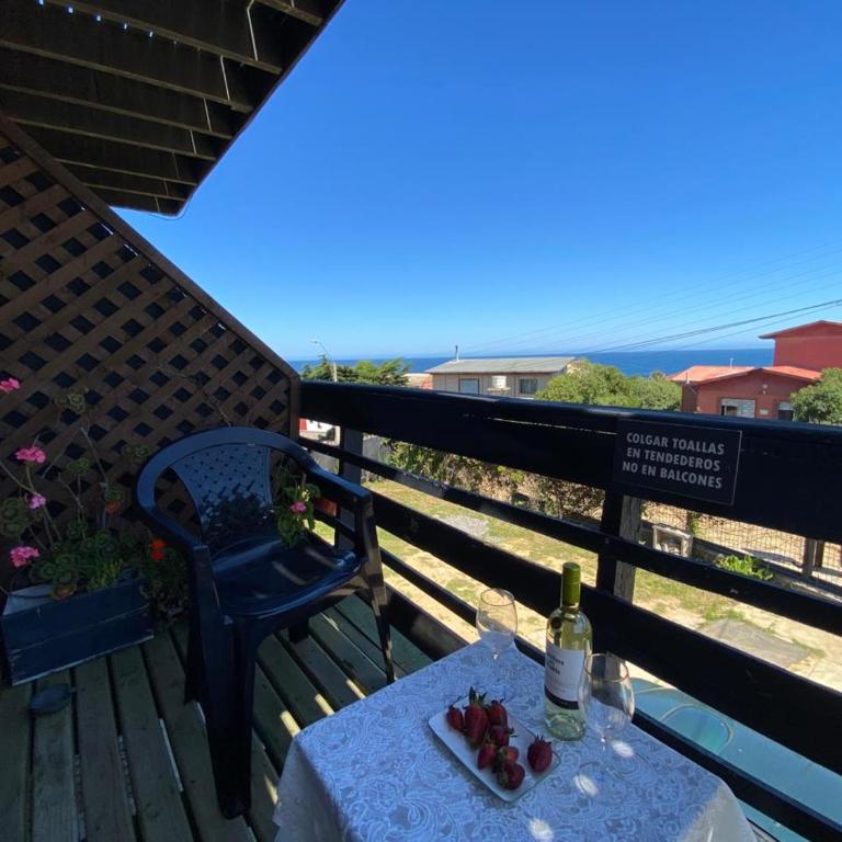 Hostal F - Habitación Doble Deluxe con vistas laterales al mar - 22