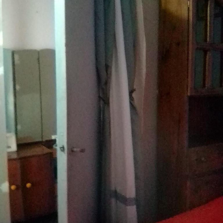 Mistela Altos de Mendoza- Zona Residencial destacada a pasos de Ciudad y 2 Bodegas-Obsequia Merienda de Bienvenida por su Reserva - Habitación Individual Económica - 4