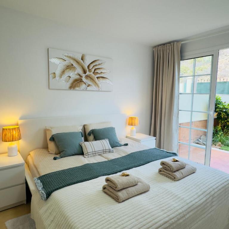 Bright Retreat with Lush Outdoor Space - Apartamento de 1 dormitorio - 8