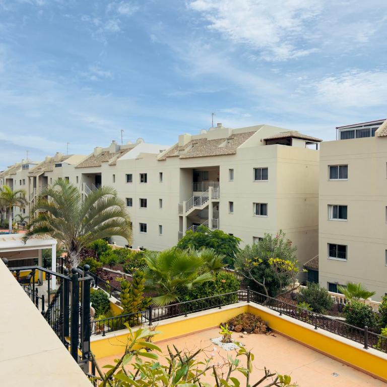 Bright Retreat with Lush Outdoor Space - Apartamento de 1 dormitorio - 27
