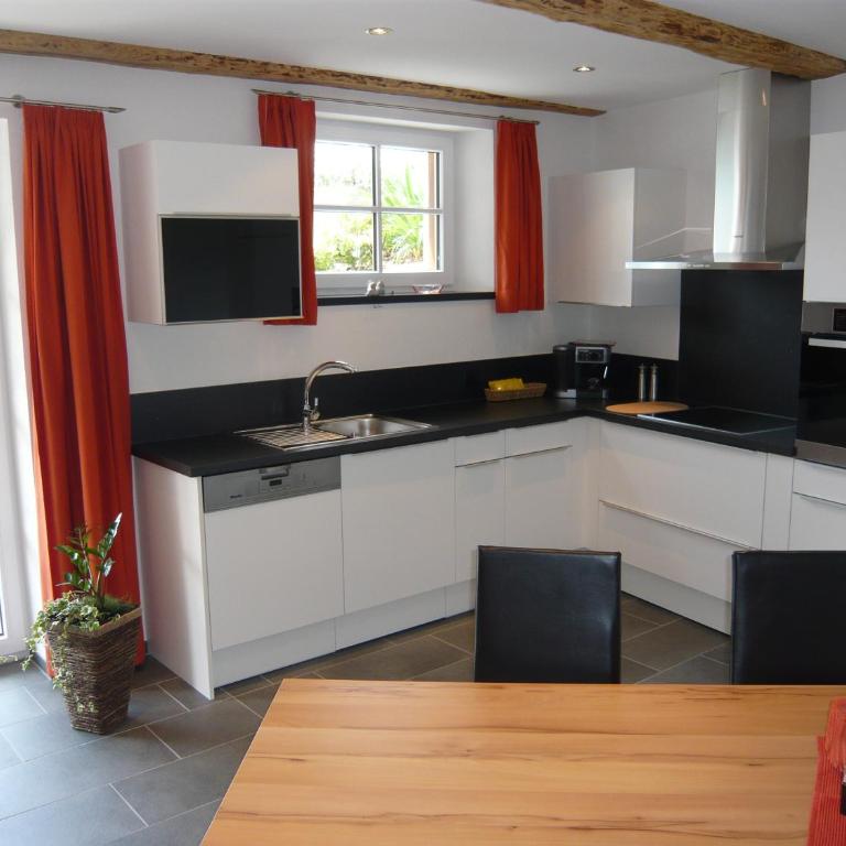 Chasa Vidos 270 - Familie Scandella - Apartment mit Terrasse - 2