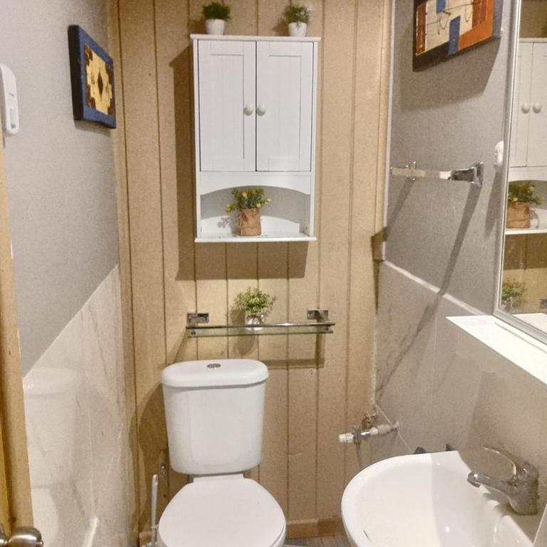 Alojamiento bosque ,playa y tranquilidad - Three-Bedroom Home - 11