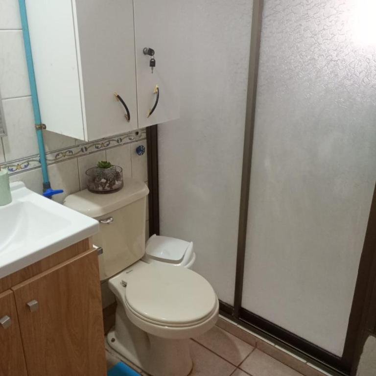 Alojamiento bosque ,playa y tranquilidad - Three-Bedroom Home - 12
