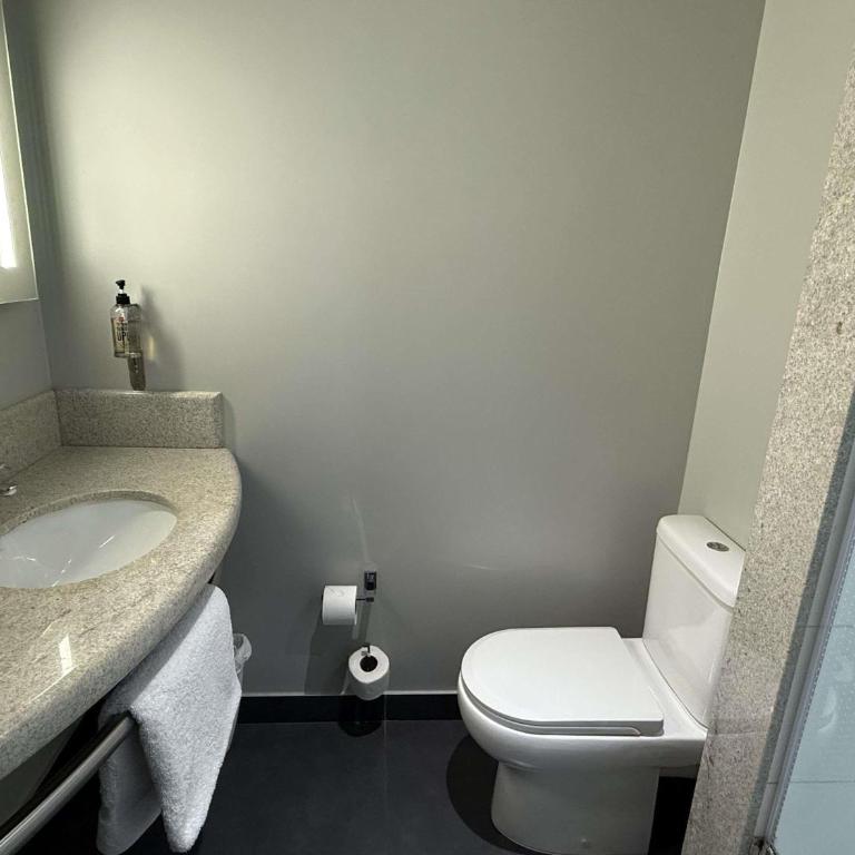 ibis Trujillo - Habitación Estándar - 9