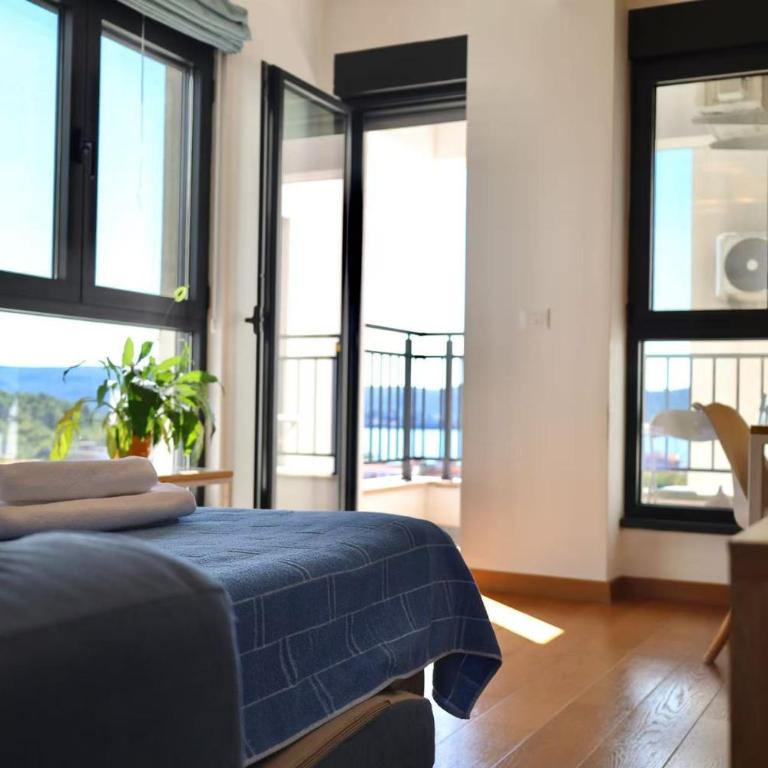 Valmere Apartment Tivat Sea View Free Parking - One-Bedroom Apartment - 4
