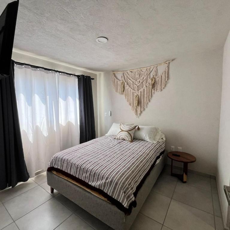 Acojedor departamento en el centro de Guadalajara - Two-Bedroom Apartment - 9