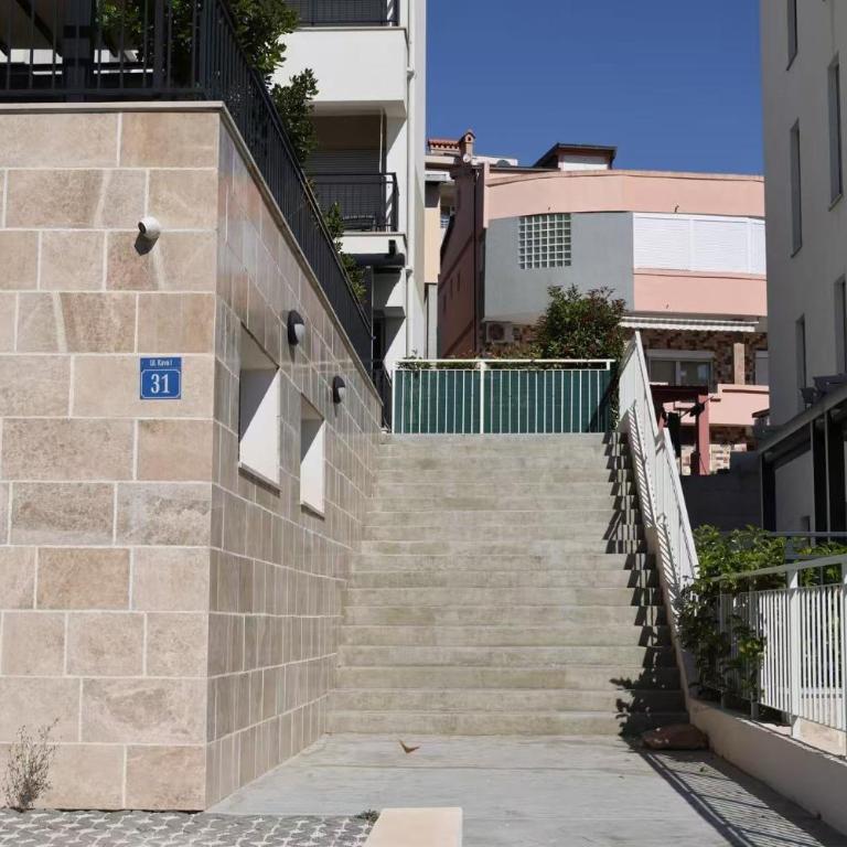 Valmere Apartment Tivat Sea View Free Parking - One-Bedroom Apartment - 55