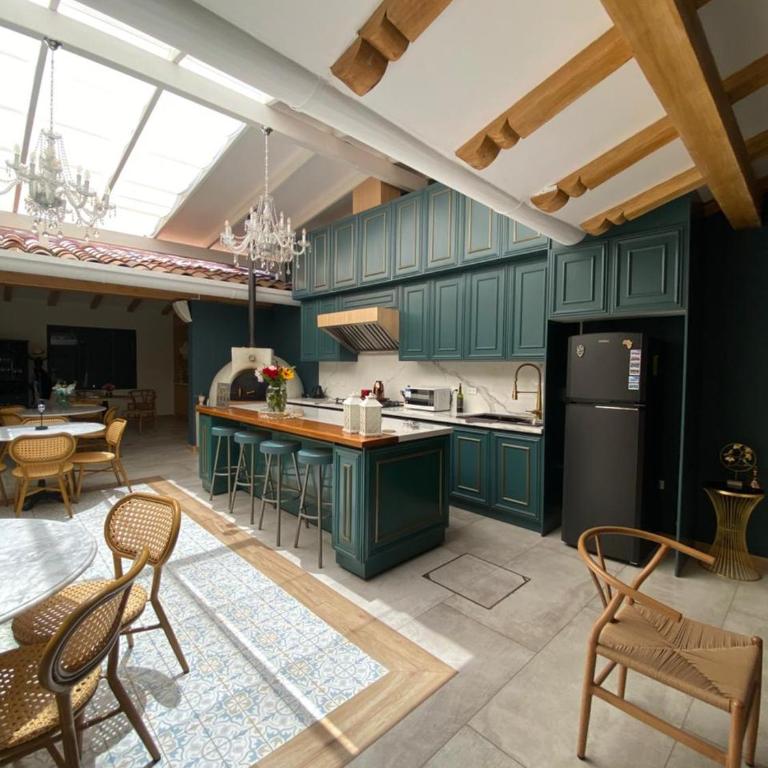 Suites Modernas Coloniales en el Centro Histórico de Cuenca - Apartamento de 1 dormitorio - 14